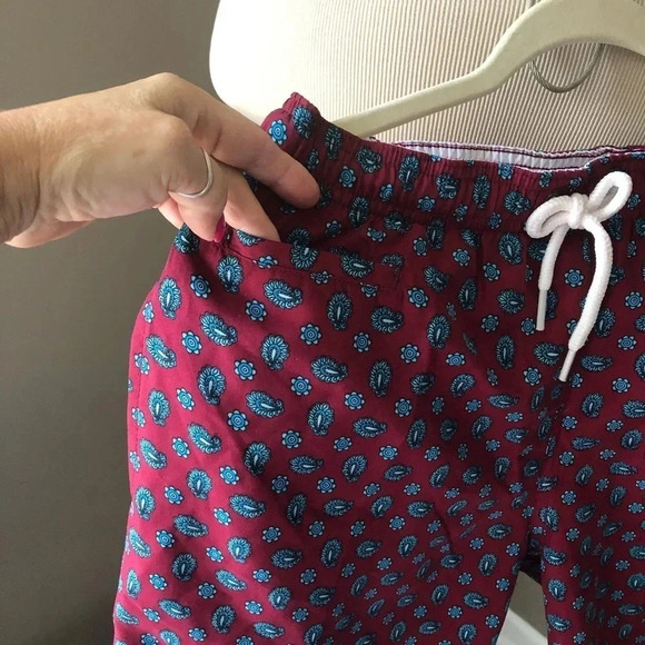 Saks Fifth Avenue men’s swimming trunks - Picture 4 of 7